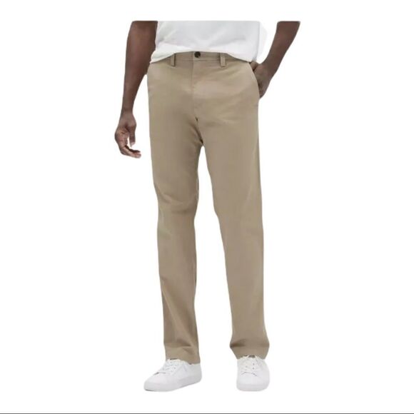 𝅺gap Straight Fit Khaki Pants - Picture 8 of 9